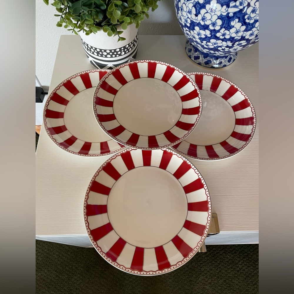 Grace Teaware Porcelain Set of 4 Salad Plates Red White Peppermint Stripes